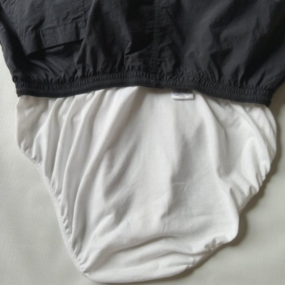 Vintage 1994 Nike Black Brief Lined Nylon Drawstring Activewear Shorts Size XL - Picture 4 of 12